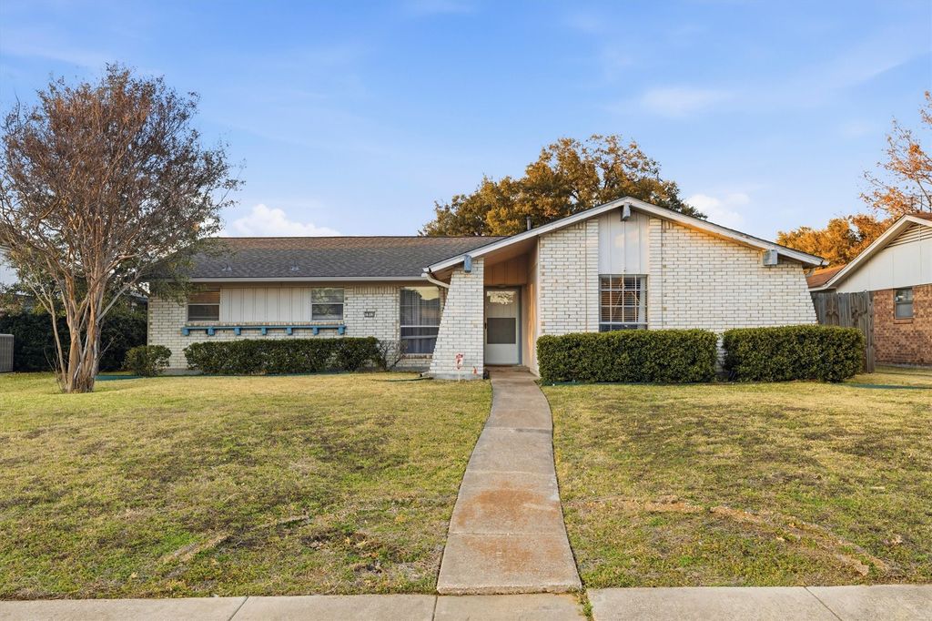 1913 Mission Drive, Garland, TX 75042