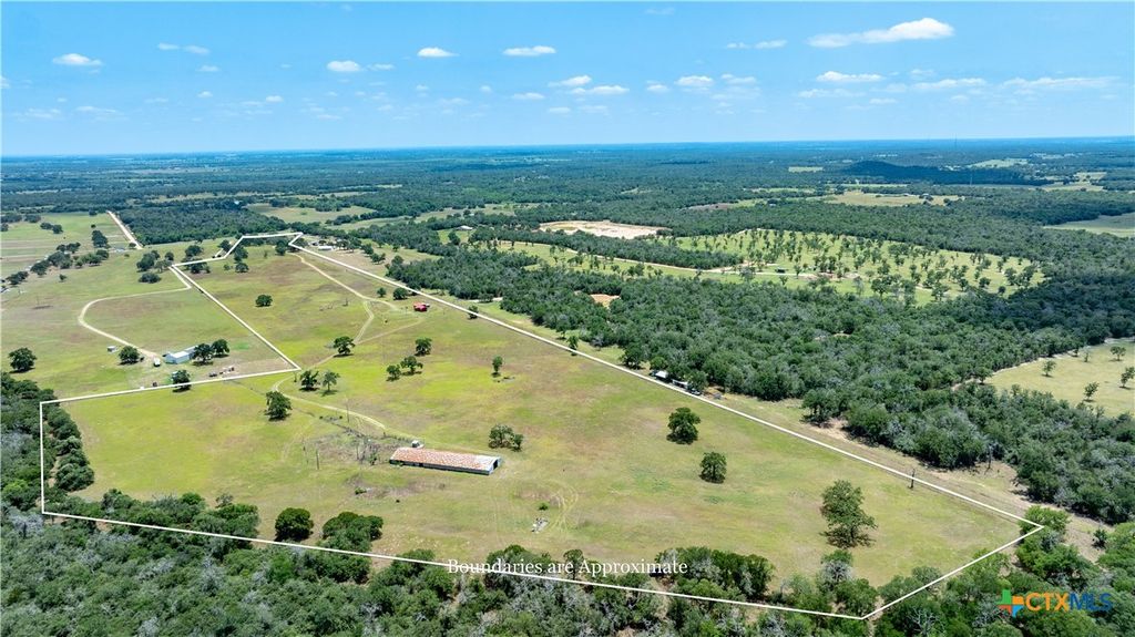2901 Mule Creek Road, Harwood, TX 78632