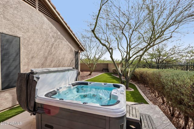 2656 W COYOTE CREEK Court, Phoenix, AZ 85086