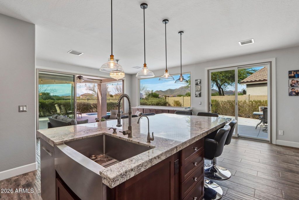 2656 W COYOTE CREEK Court, Phoenix, AZ 85086 — photo 4