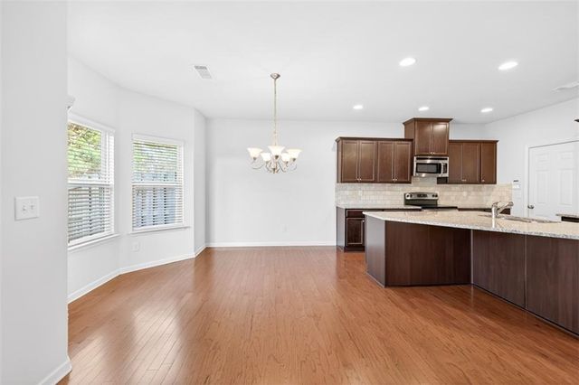 2899 Cooper Brook Drive, Snellville, GA 30078