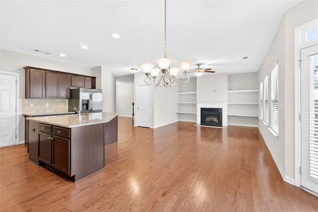 2899 Cooper Brook Drive, Snellville, GA 30078