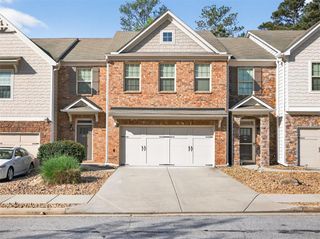 2899 Cooper Brook Drive, Snellville, GA 30078