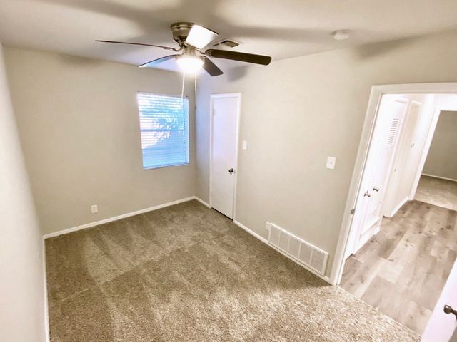 4808 Curzon Avenue, Fort Worth, TX 76107