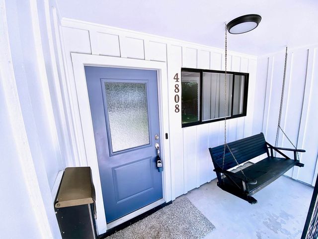 4808 Curzon Avenue, Fort Worth, TX 76107