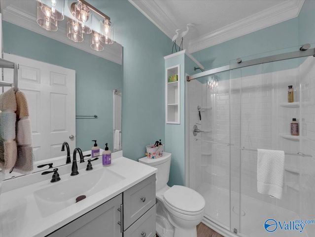 15383 Clodessa Drive, Athens, AL 35611