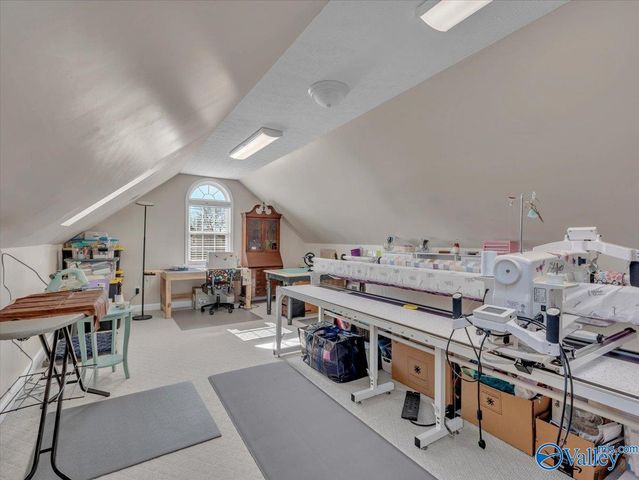 15383 Clodessa Drive, Athens, AL 35611