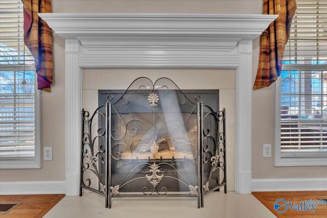 15383 Clodessa Drive, Athens, AL 35611