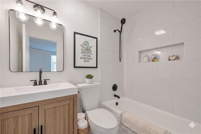 1079 Riverbend Club Drive SE, Atlanta, GA 30339