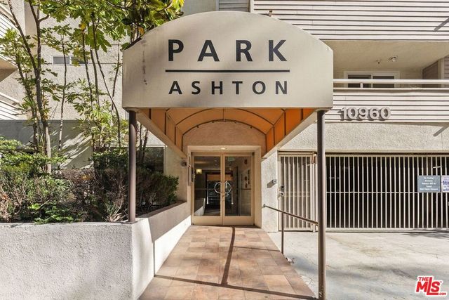 10960 ASHTON Avenue 101, Los Angeles, CA 90024