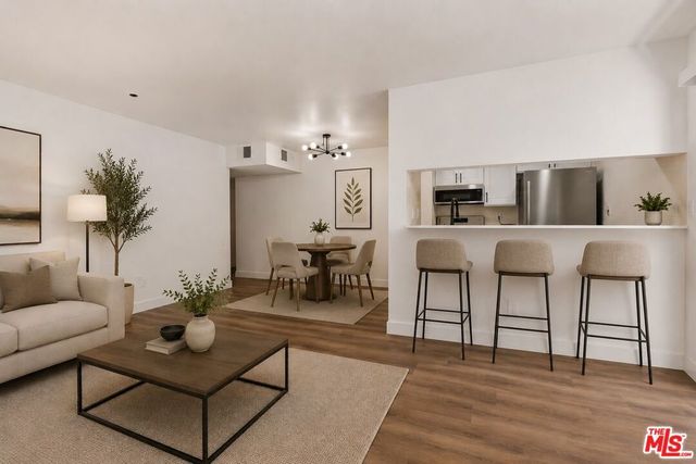 10960 ASHTON Avenue 101, Los Angeles, CA 90024