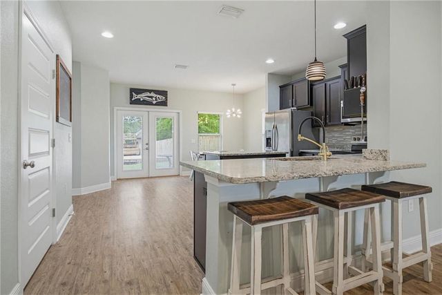 6090 Cobblestone Court, Gulf Shores, AL 36542