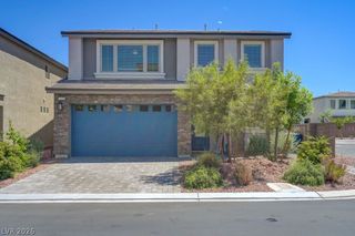7135 Sunland Hills Avenue, Las Vegas, NV 89113