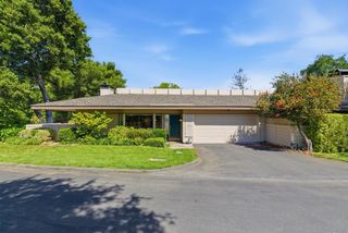 26 Deep Well, Los Altos, CA 94022