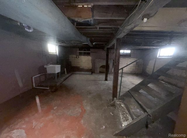 409 Gilbert Street, Jackson, MI 49202