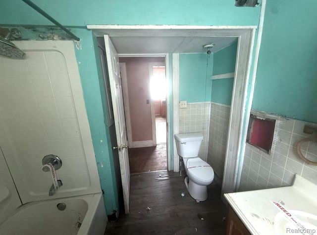 409 Gilbert Street, Jackson, MI 49202