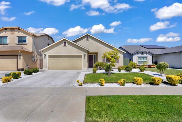 4010 Seashore Dr, Stockton, CA 95206