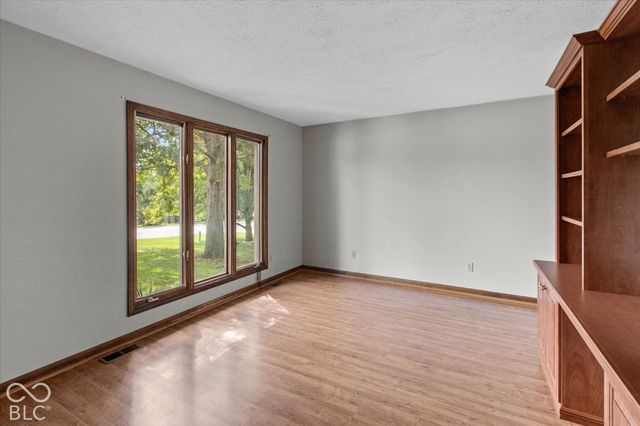 400 E Greyhound Pass, Carmel, IN 46032