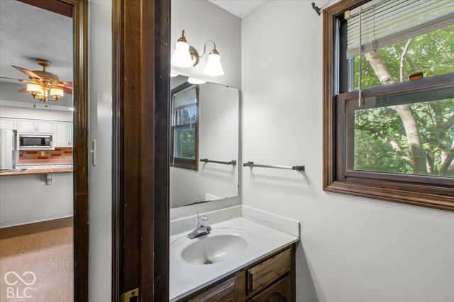 400 E Greyhound Pass, Carmel, IN 46032