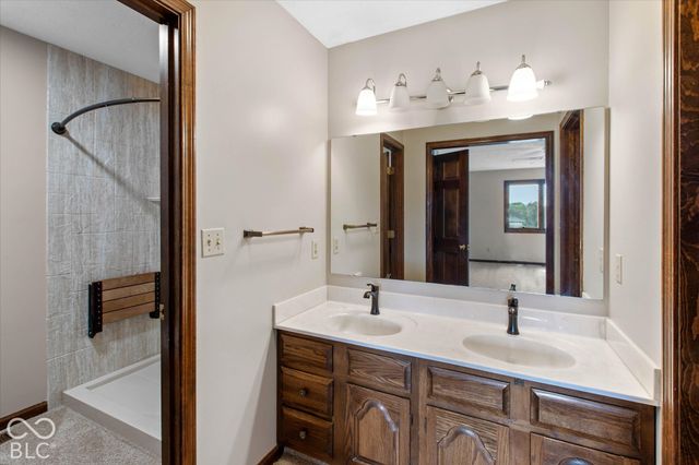 400 E Greyhound Pass, Carmel, IN 46032