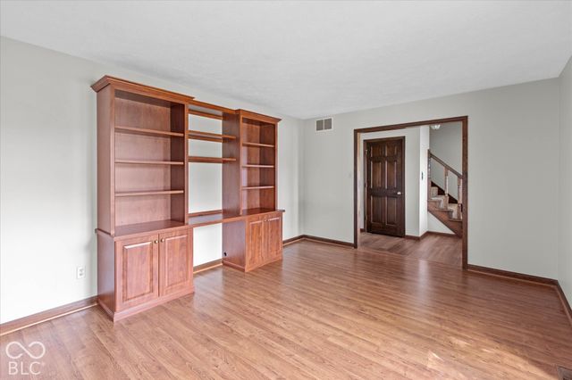 400 E Greyhound Pass, Carmel, IN 46032