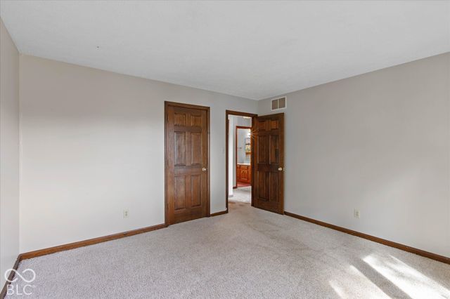 400 E Greyhound Pass, Carmel, IN 46032