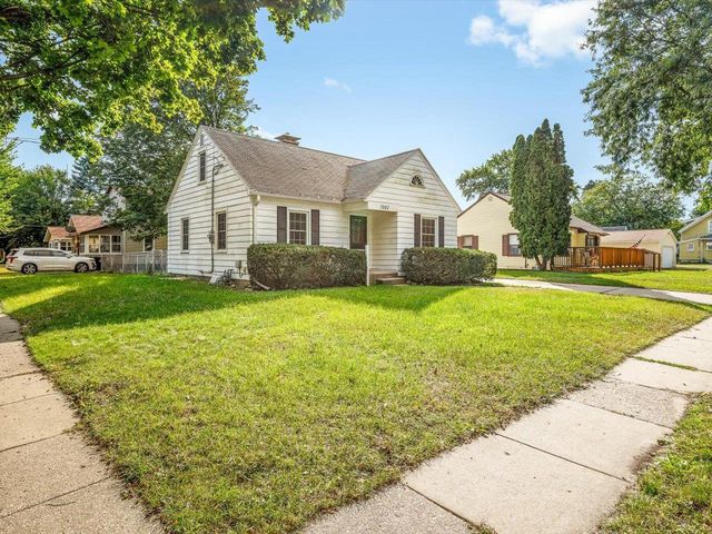 1502 Portland Avenue, Beloit, WI 53511