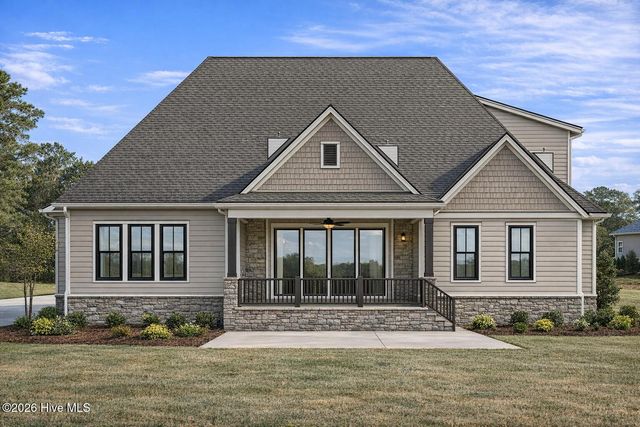 9342 Old Salem Way, Calabash, NC 28467