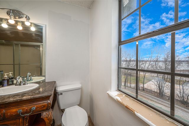 65444 E 256 Road, Grove, OK 74344