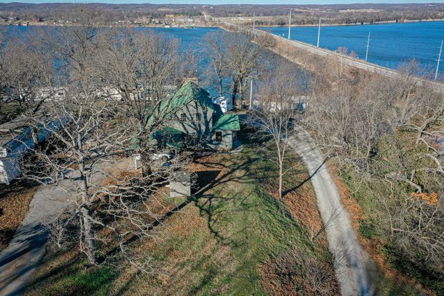 65444 E 256 Road, Grove, OK 74344