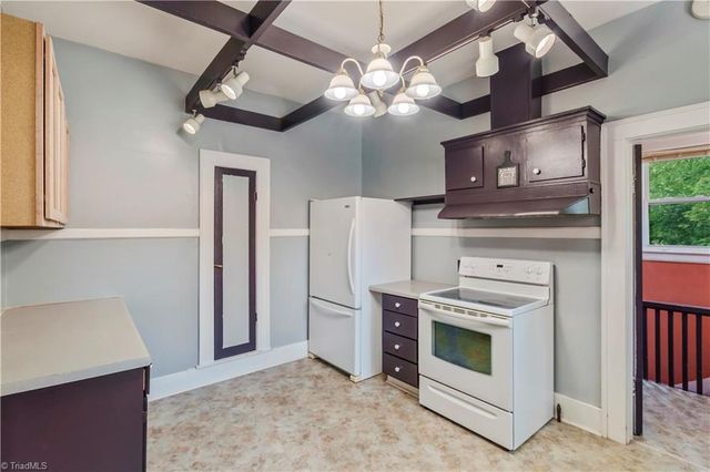 139 Lebanon Street, Mount Airy, NC 27030