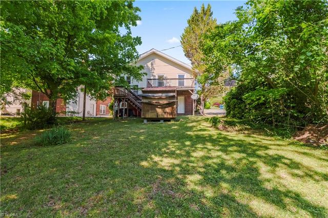 139 Lebanon Street, Mount Airy, NC 27030