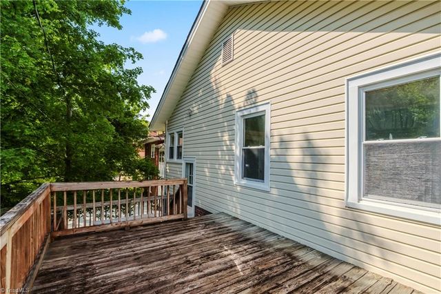 139 Lebanon Street, Mount Airy, NC 27030