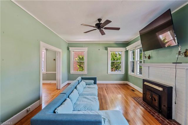 139 Lebanon Street, Mount Airy, NC 27030