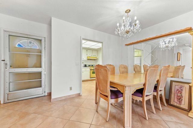 2915 Crosley Drive W Unit B, West Palm Beach, FL 33415