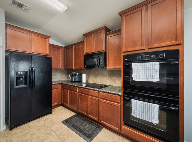 6107 Sue Anne DR, Killeen, TX 76542