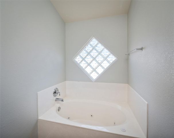 6107 Sue Anne DR, Killeen, TX 76542