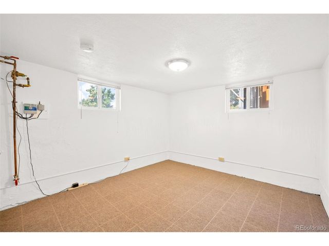 4628 Wyandot St, Denver, CO 80211