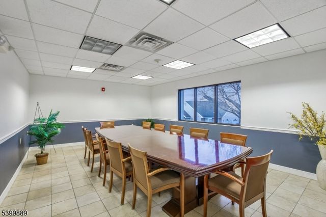 254 Crescenzi Ct 254, West Orange Twp., NJ 07052