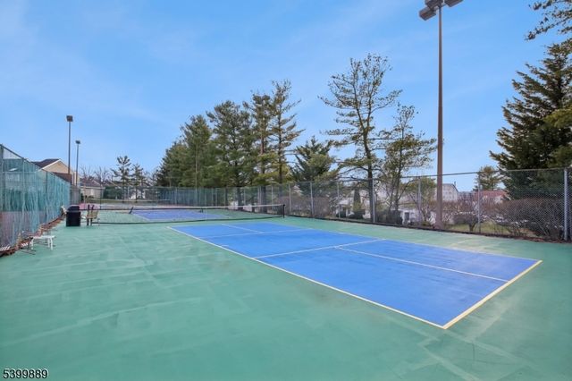 254 Crescenzi Ct 254, West Orange Twp., NJ 07052