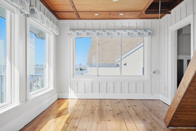63 Harbor View Ave, Winthrop, MA 02152
