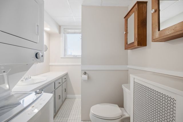 63 Harbor View Ave, Winthrop, MA 02152