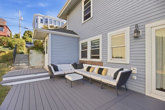 63 Harbor View Ave, Winthrop, MA 02152