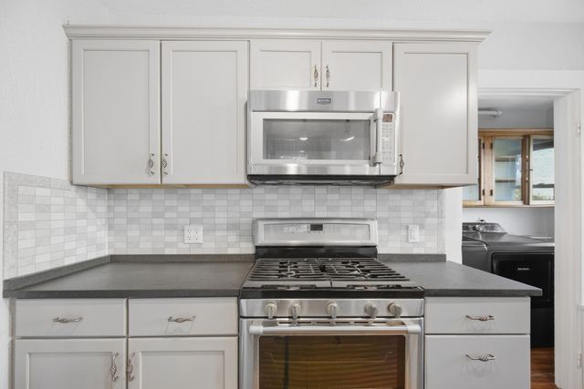 63 Harbor View Ave, Winthrop, MA 02152