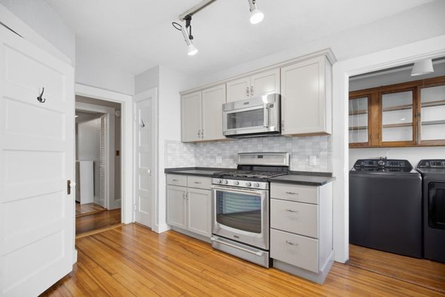 63 Harbor View Ave, Winthrop, MA 02152
