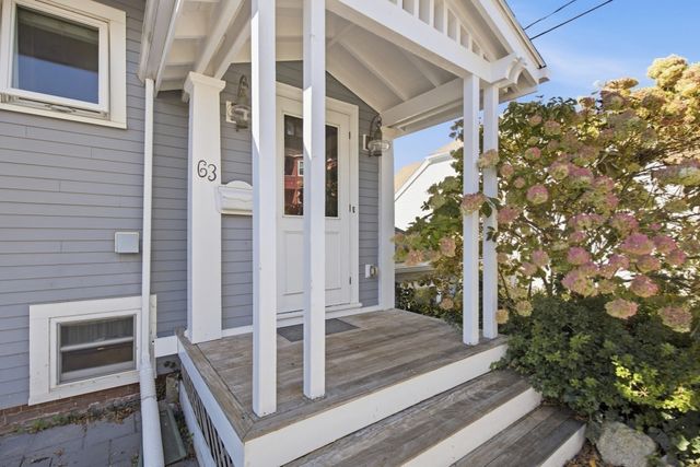 63 Harbor View Ave, Winthrop, MA 02152