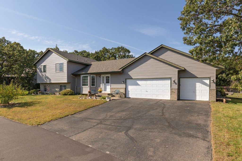 11184 Brenda Boulevard, Becker, MN 55308