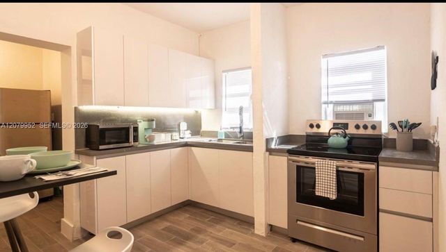 27 NE 60th Terrace, Miami, FL 33137