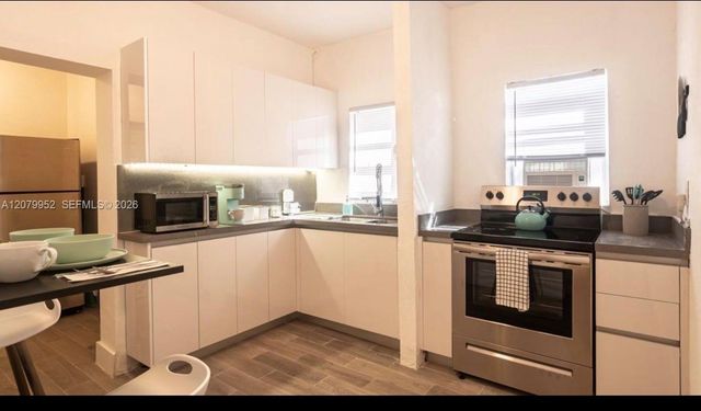27 NE 60th Terrace, Miami, FL 33137