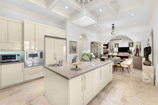 12110 SW 60th Ct, Pinecrest, FL 33156